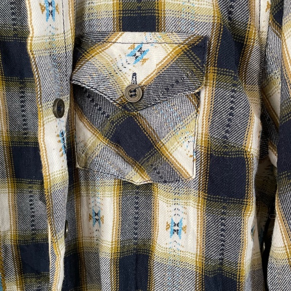 Angie Long Sleeve Button- Up Shirt Size Large - Picture 4 of 6